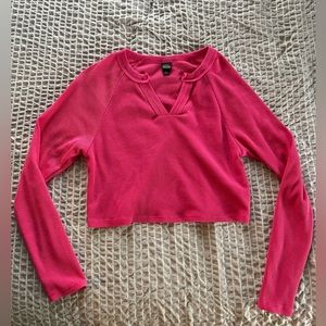 Wild Fable Solid Hot Pink Long Sleeve V-Neck Basic Ribbed T-Shirt Crop